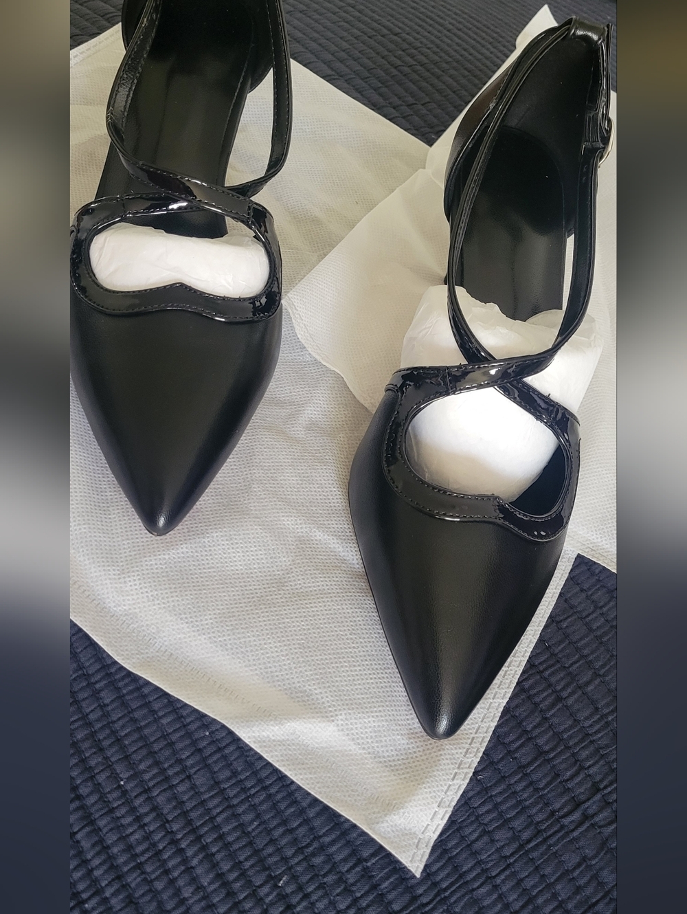 Black Pointed Toe Strappy Women's Heels NIB 6.5